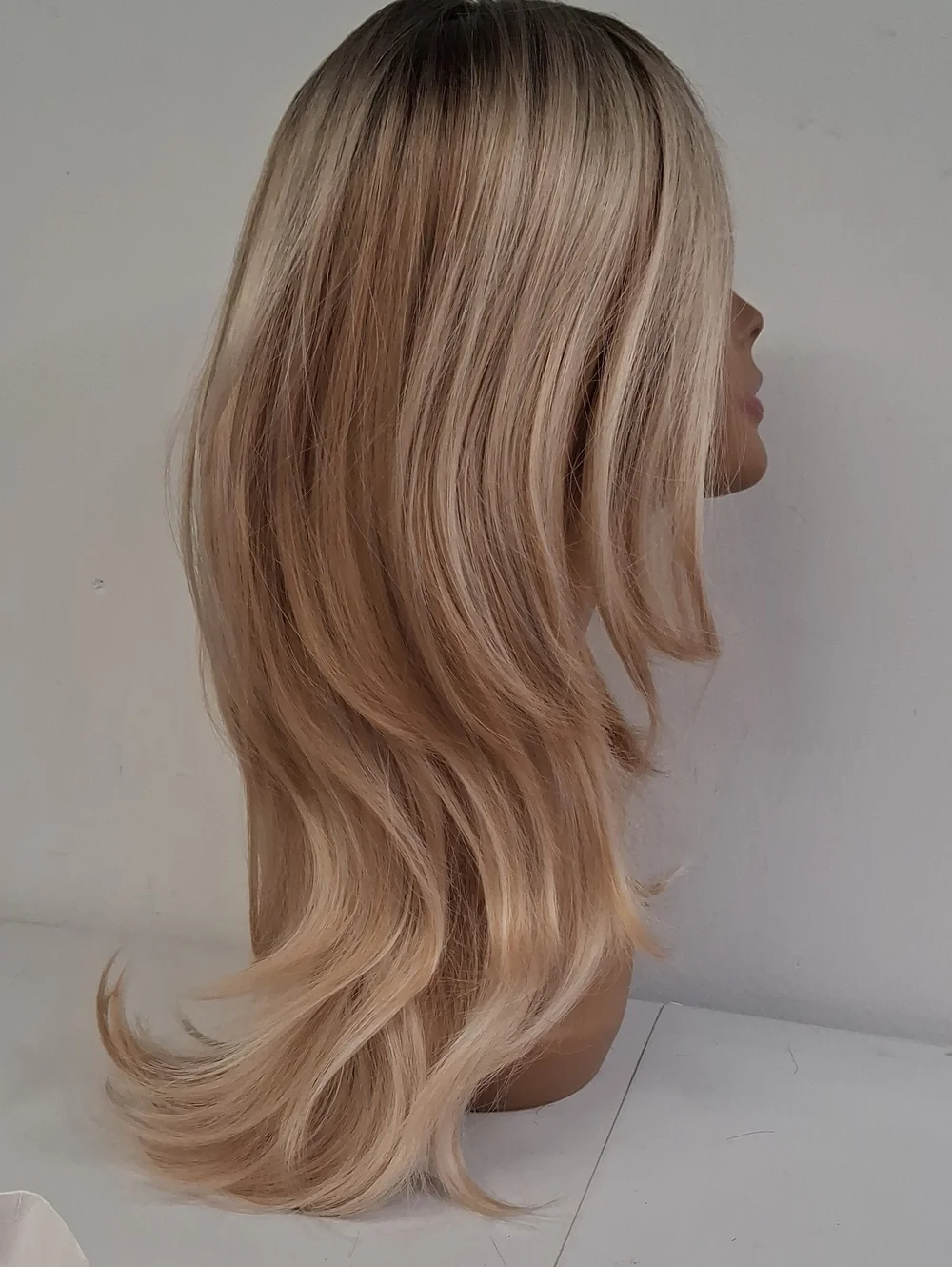NWT Womens Long Layered Blonde Wig Bangs Heat Resistant